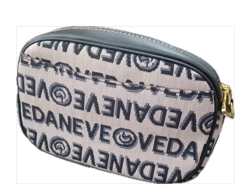 VENDANEVE  Pouch Bag