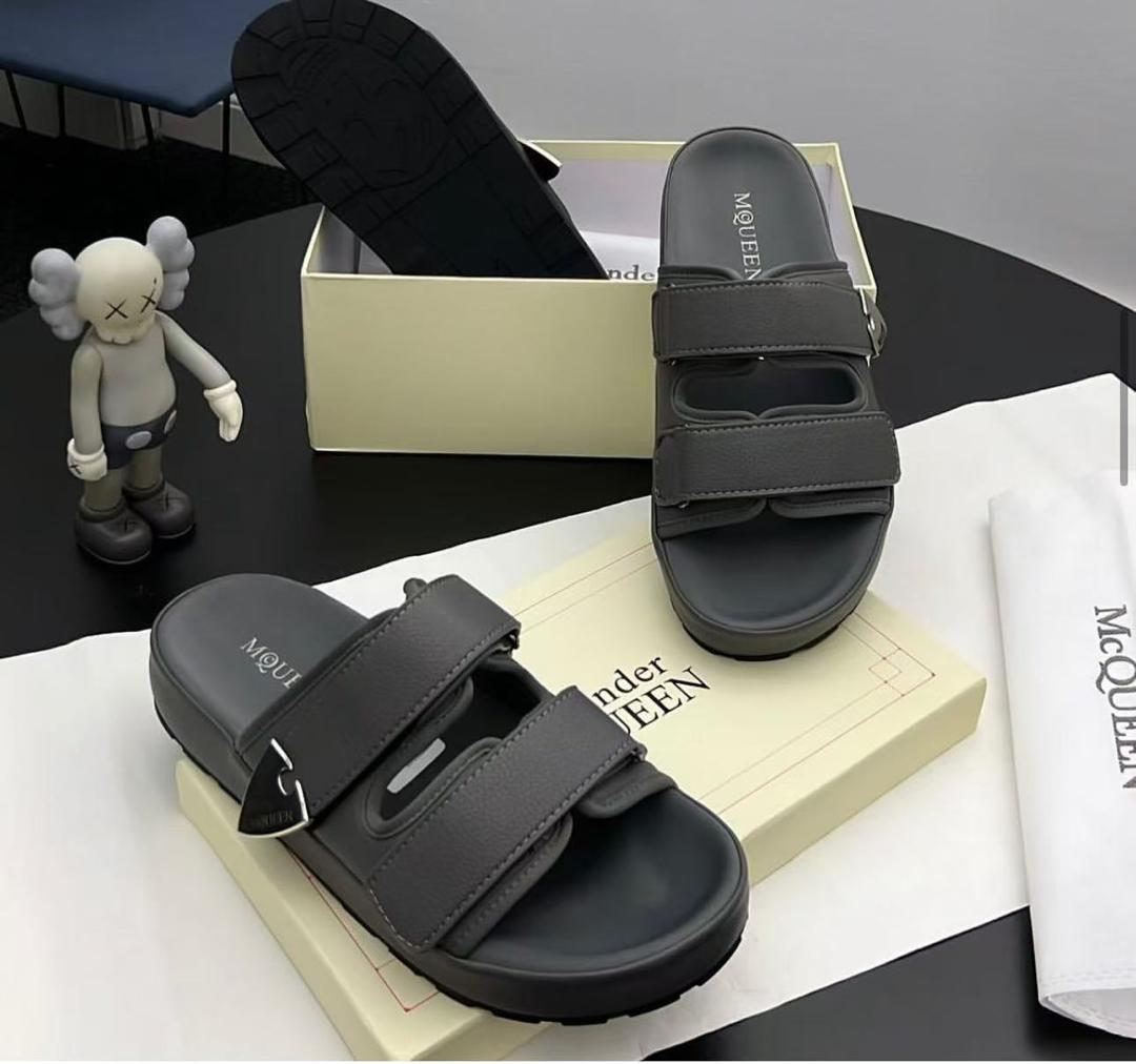 Alexander McQueen Luxury Palm Sandals