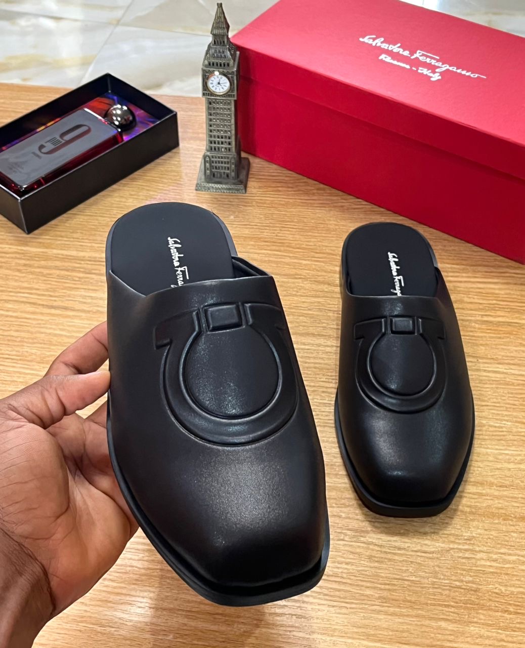 Salvador’s Ferragassio men’s dres