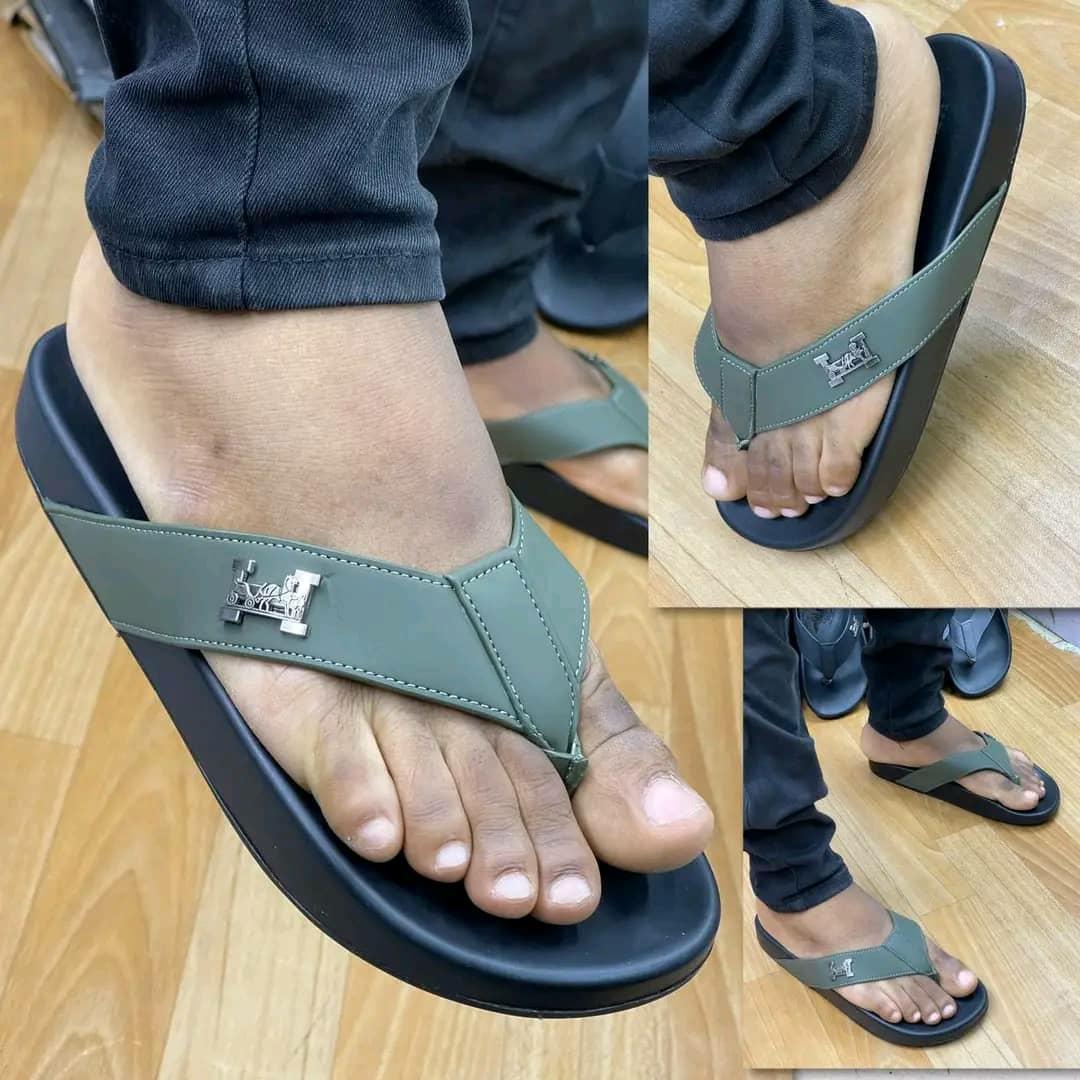HERMES Palm Sandals 