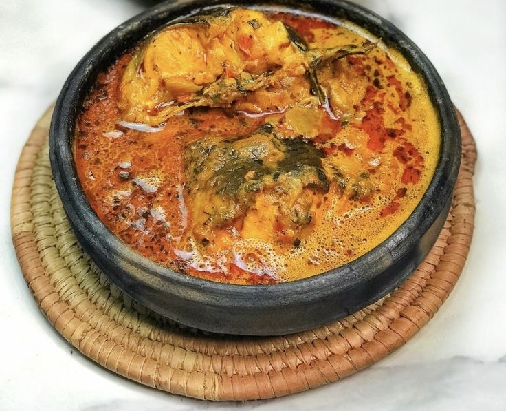 BANGA SOUP WITH  CATFISH CENTER PART