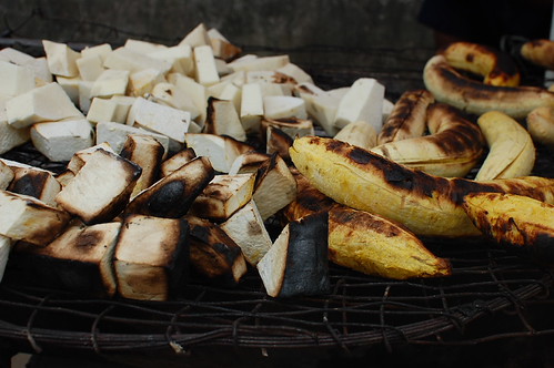 Bole, 2 big plantains, 2 pieces of ya