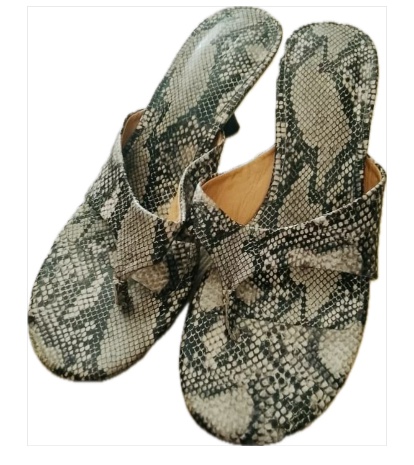TOPSHOP Snakeskin heeled Slippers