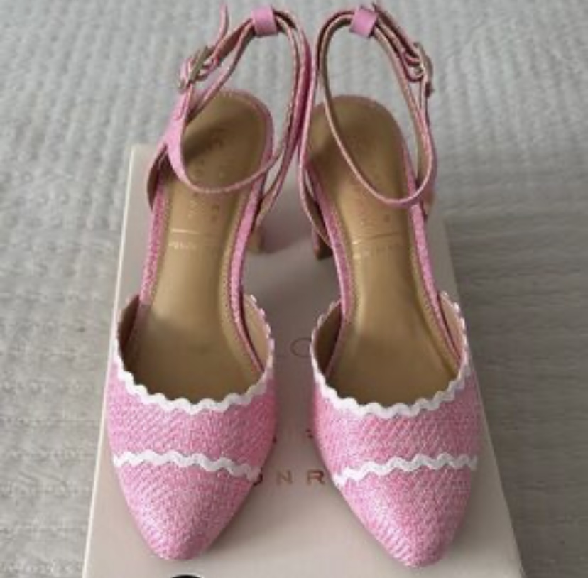 LC Lauren Conrad Pink & White Rick Ra