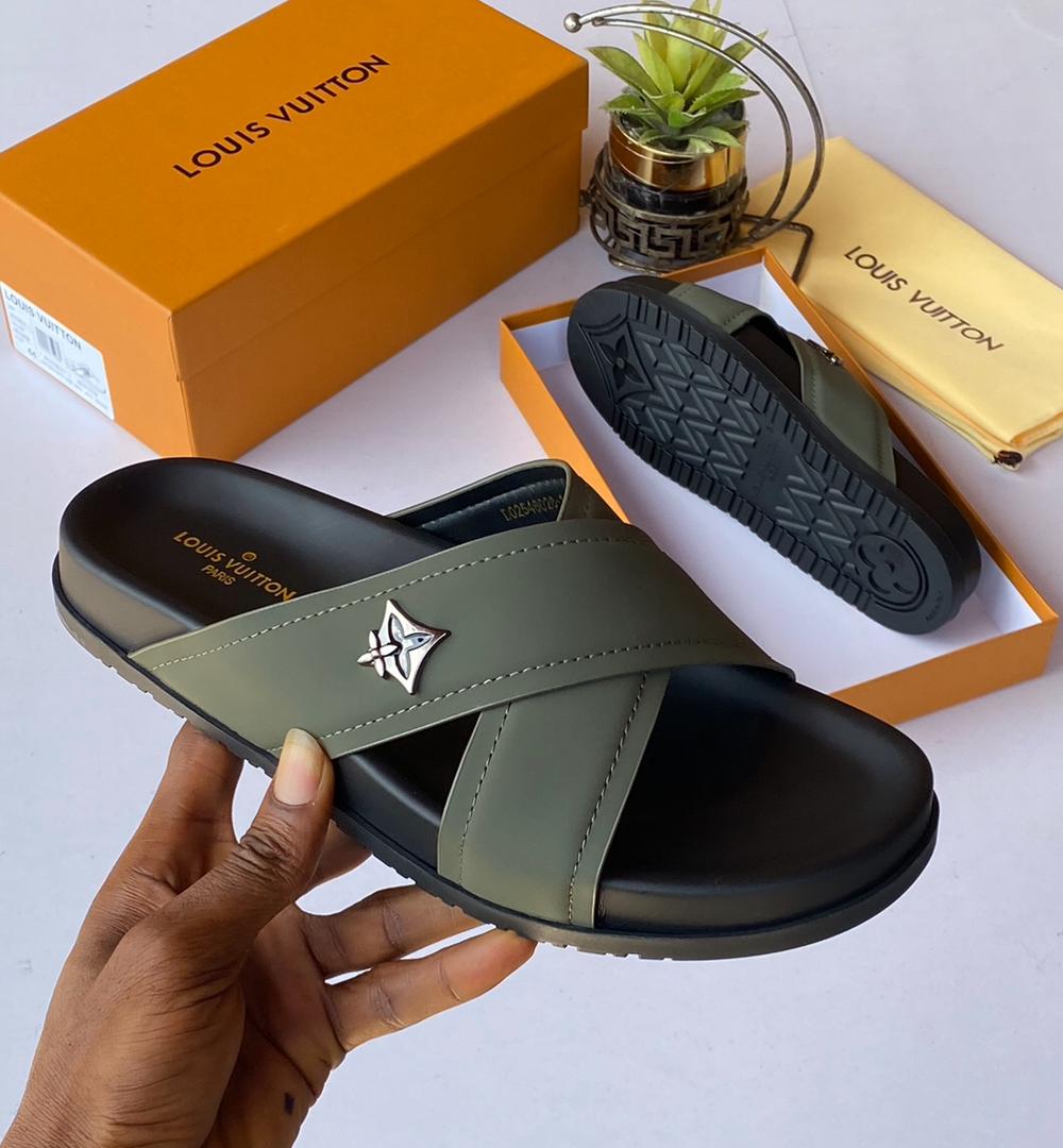 Louis Vuitton men’s palm sandals 